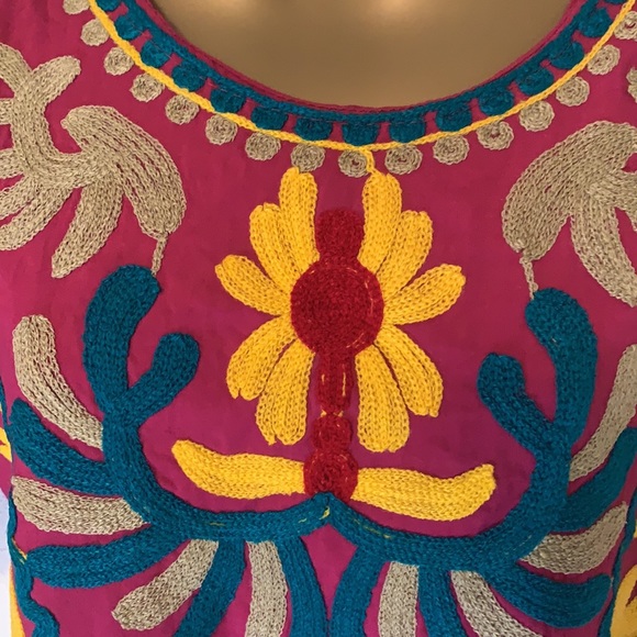 H.W Egypt cotton pink embroidered dress - Picture 5 of 7